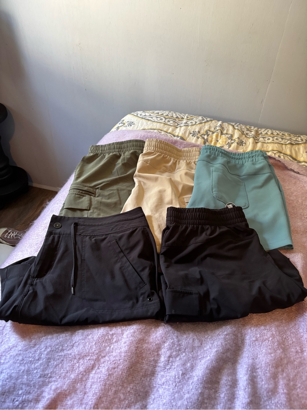 Bundle of shorts